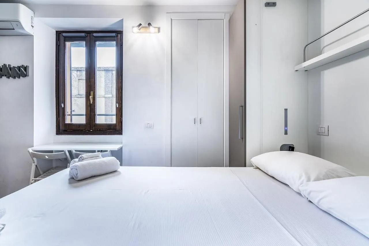Morimondo Studio Apartment Milán